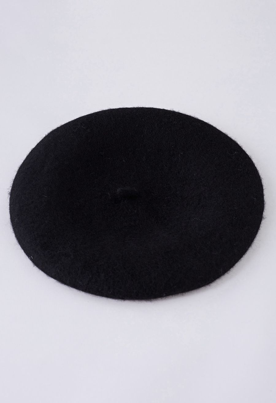 Rhinestone Decor Pearly Beret in Black