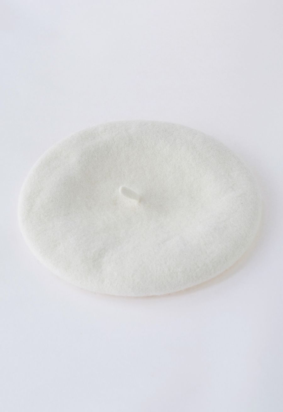 Rhinestone Decor Pearly Beret in Cream