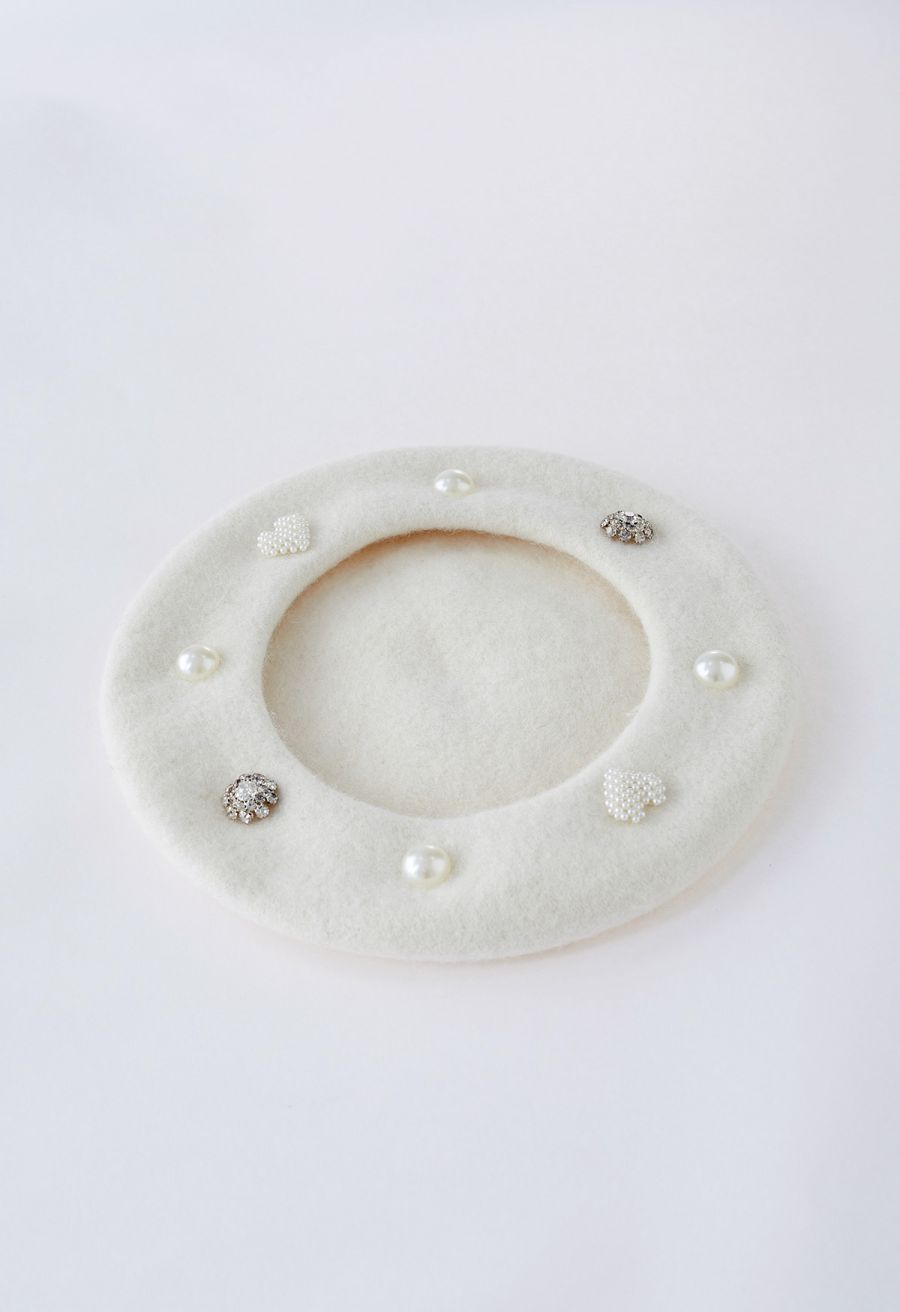 Rhinestone Decor Pearly Beret in Cream