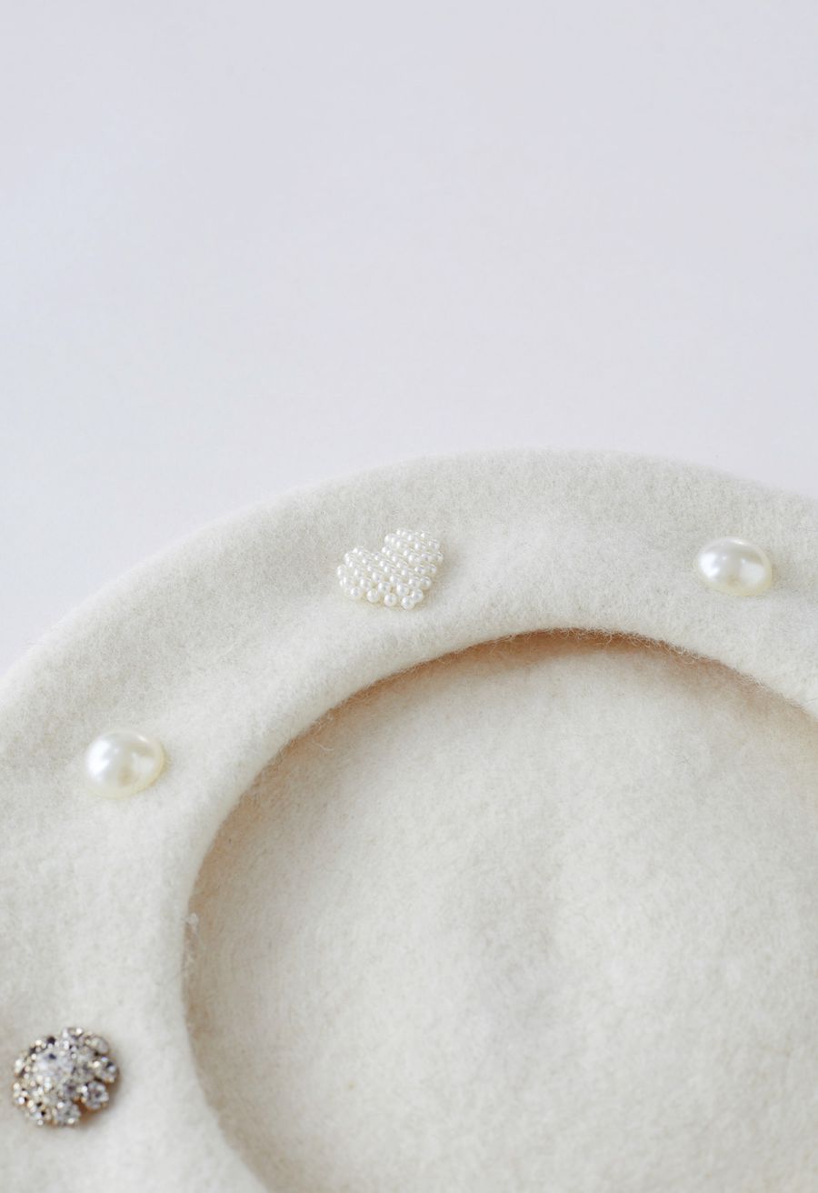 Rhinestone Decor Pearly Beret in Cream