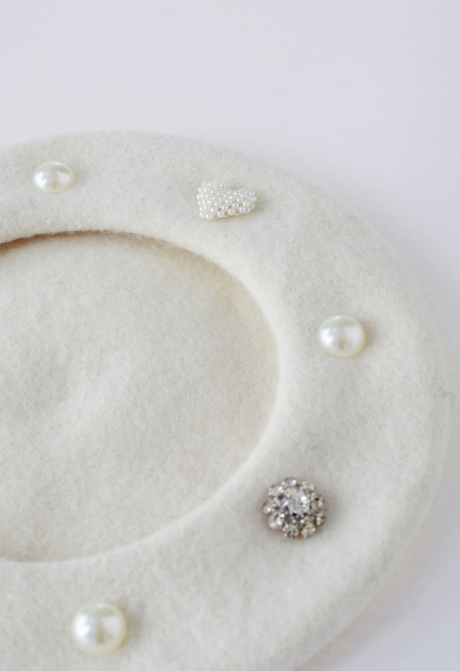 Rhinestone Decor Pearly Beret in Cream