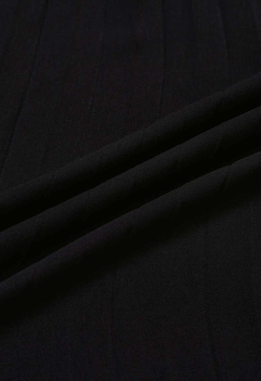 V-Neck Twisted Front Pleated Dress in Black