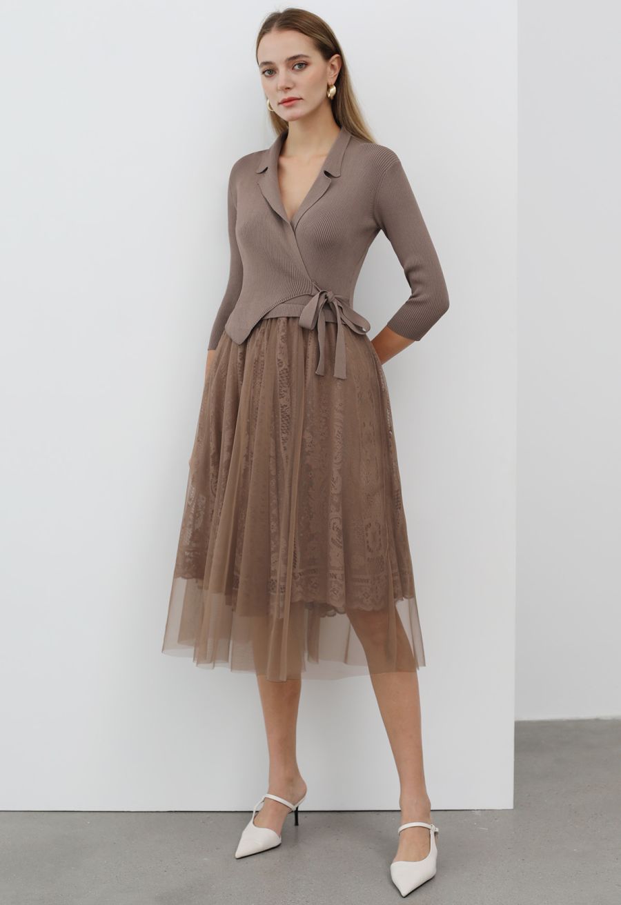 Collared V-Neck Knit Spliced Tulle Dress in Taupe