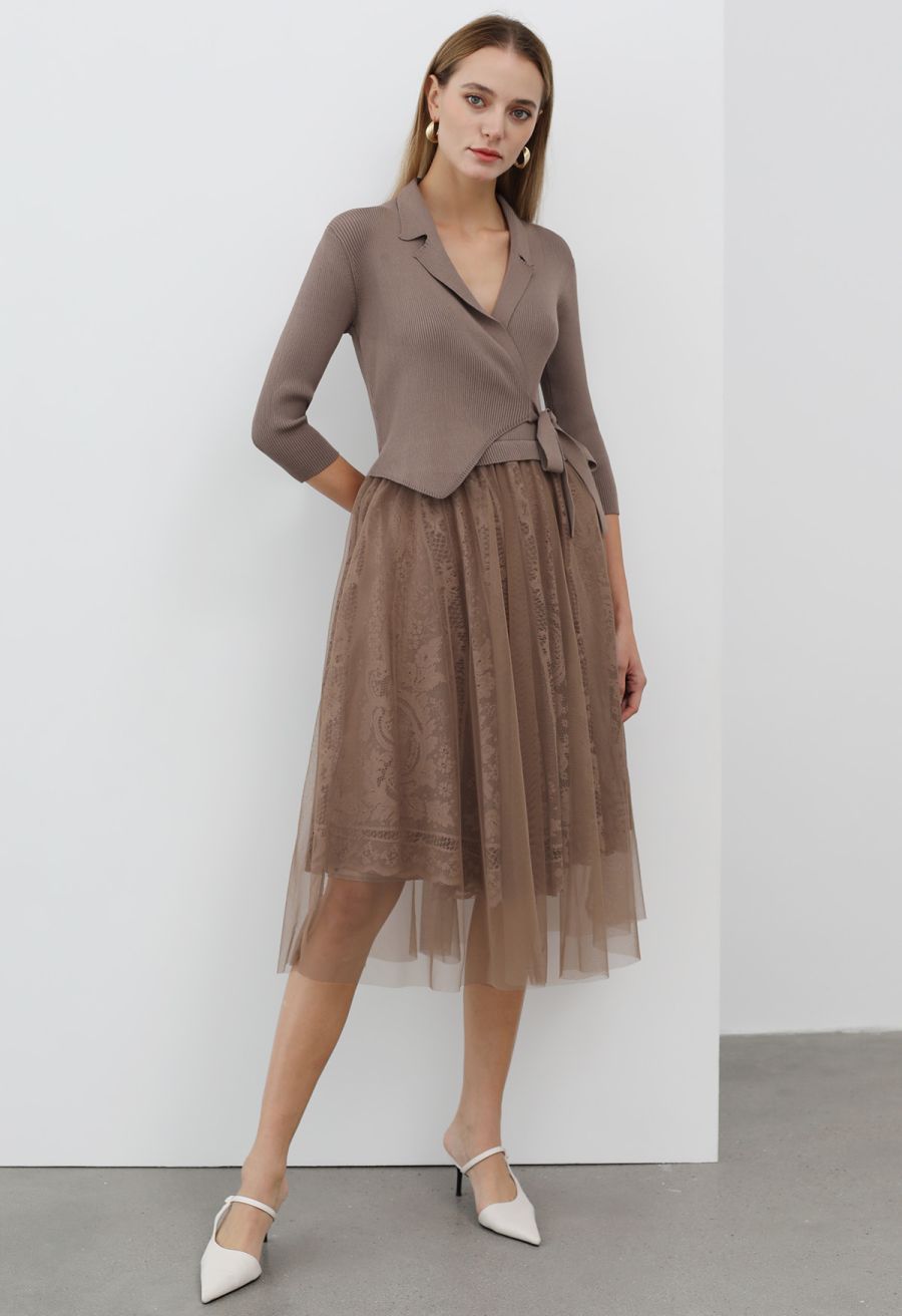 Collared V-Neck Knit Spliced Tulle Dress in Taupe
