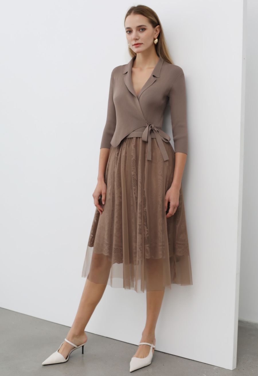 Collared V-Neck Knit Spliced Tulle Dress in Taupe
