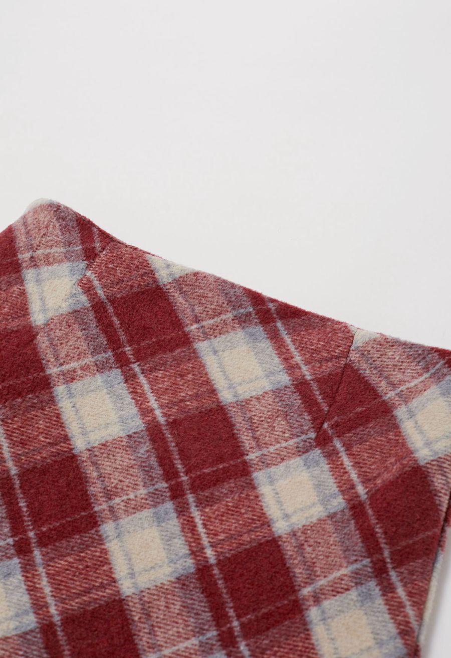 Iconic Plaid Pattern Mini Bud Skirt in Red