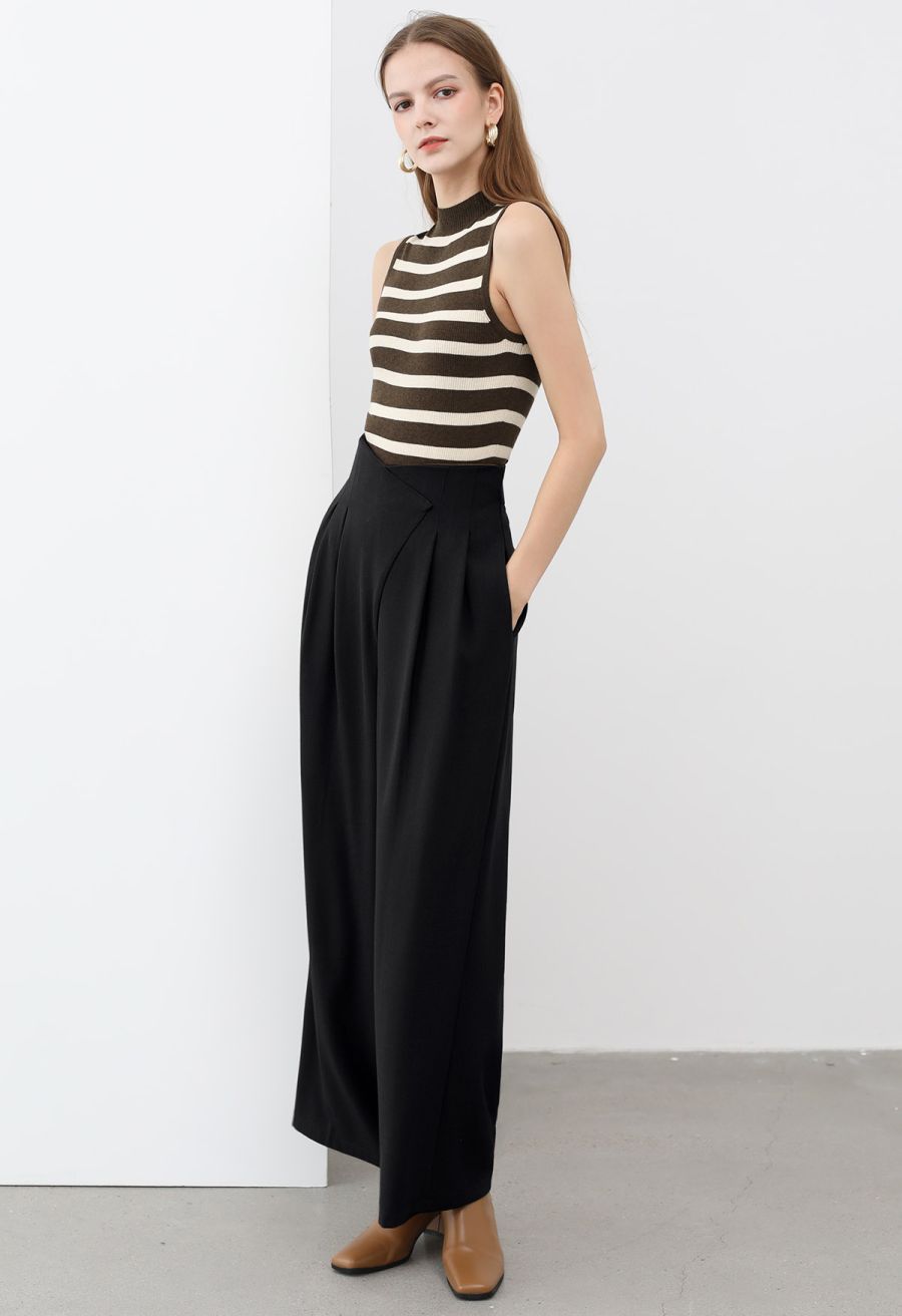 Cross Waist Pleated Straight-Leg Pants in Black