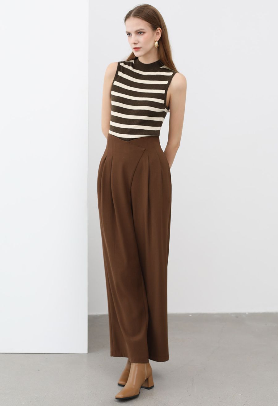 Cross Waist Pleated Straight-Leg Pants in Caramel