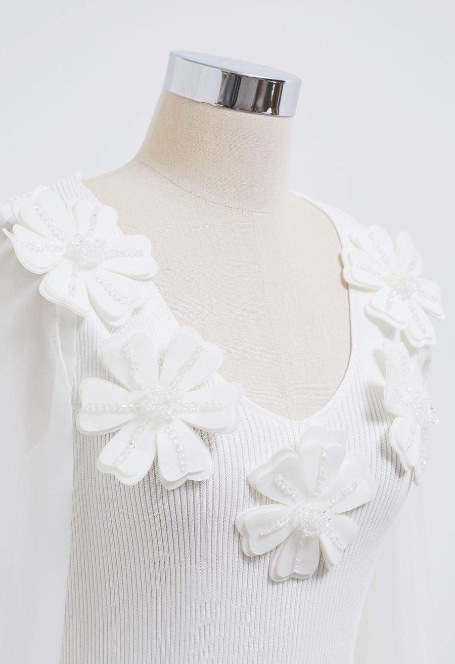 Beaded Flower V-Neck Bubble Sleeve Spliced Knit Top in White