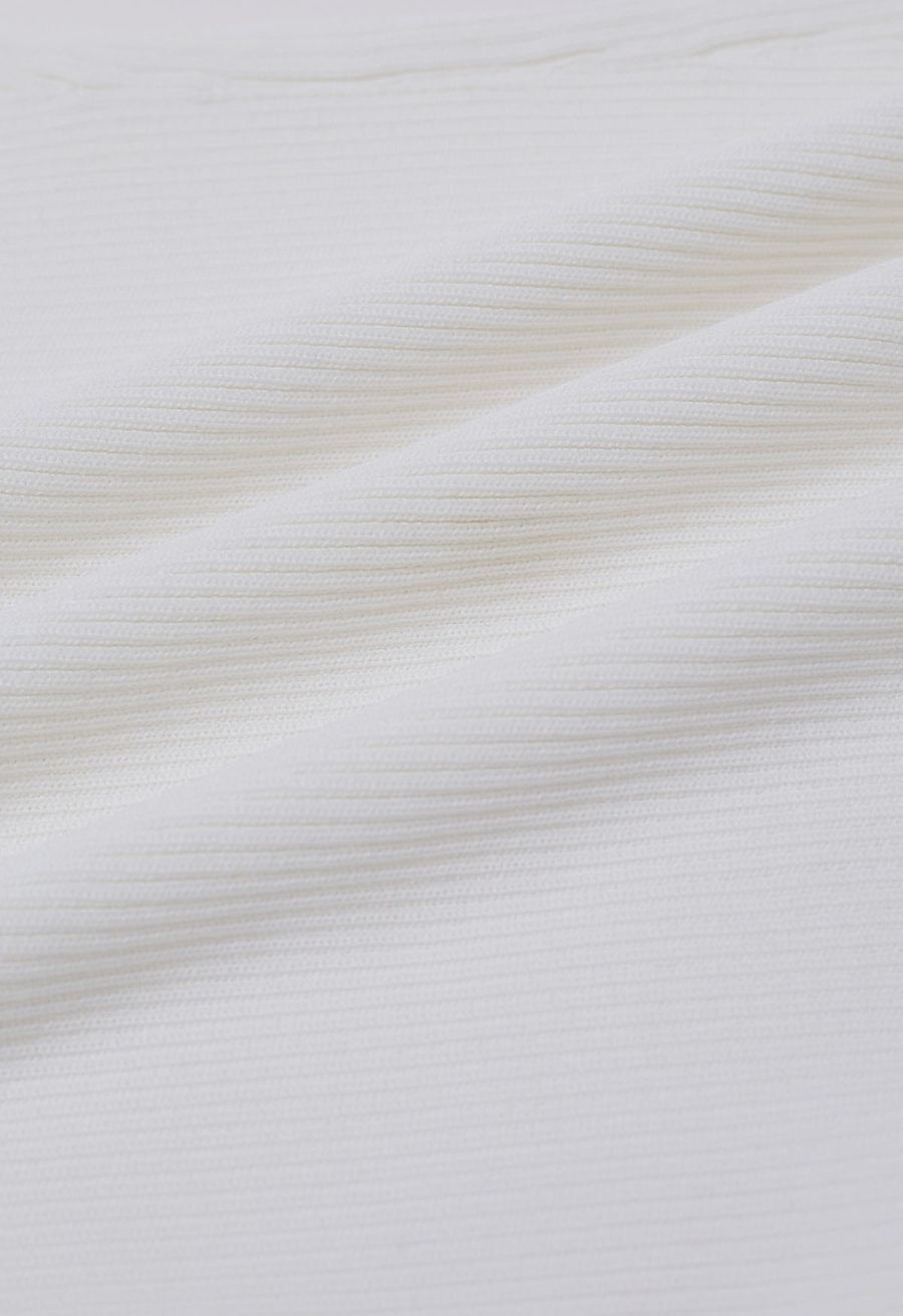 Beaded Flower V-Neck Bubble Sleeve Spliced Knit Top in White