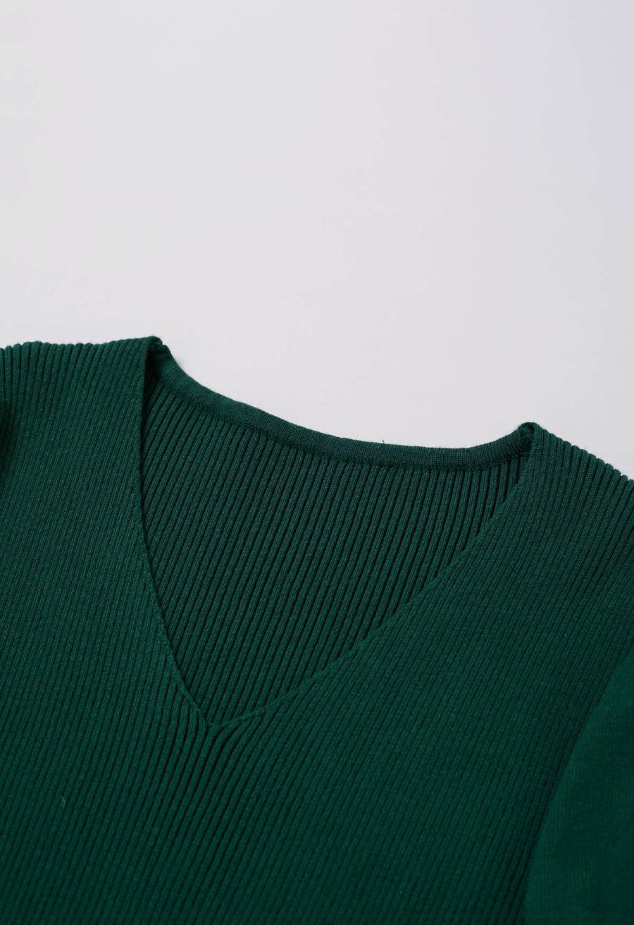Captivating V-Neck Tie Waist Pleated Knit Dress in Dark Green