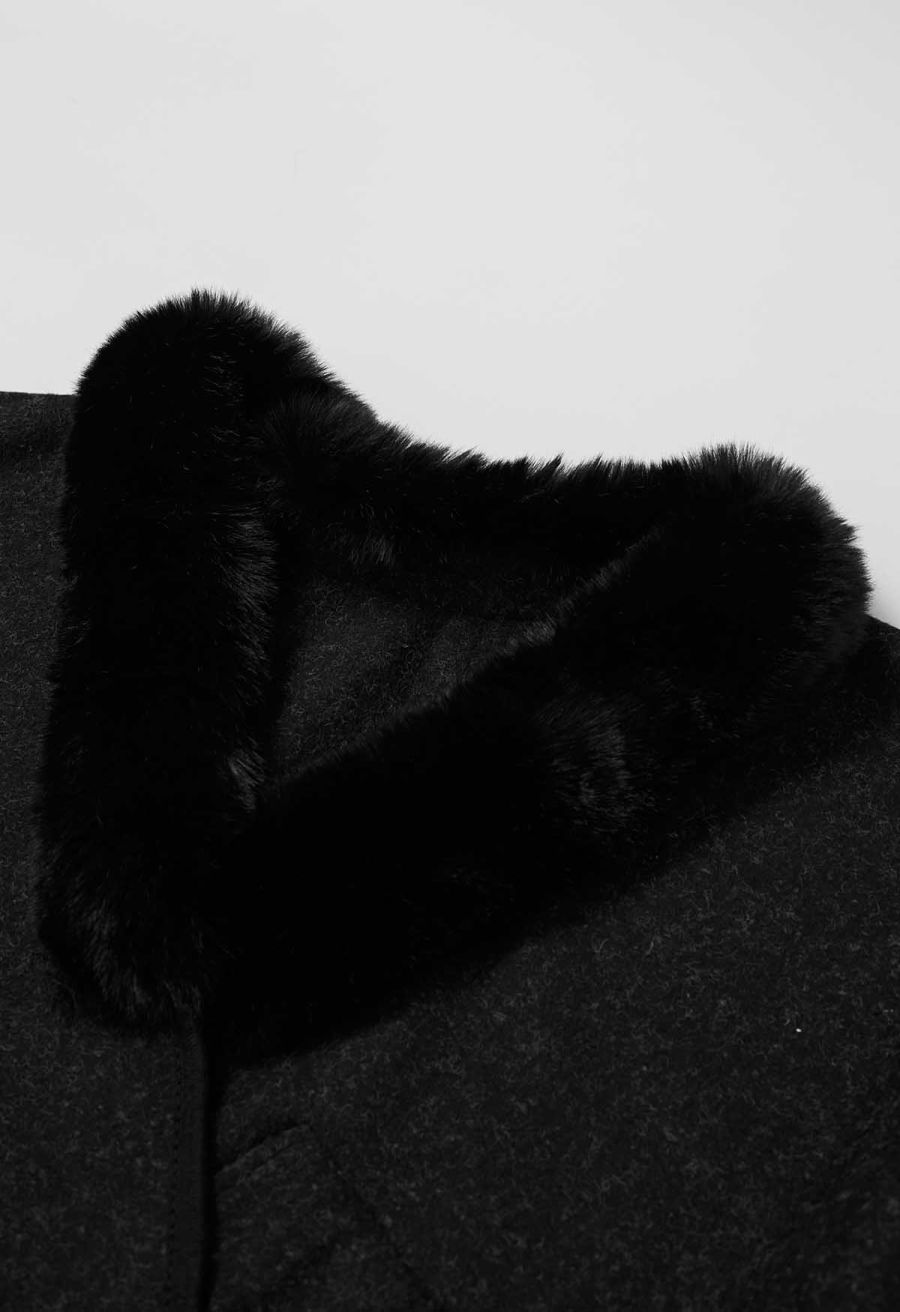 Faux Fur Collar Reversible Poncho in Black