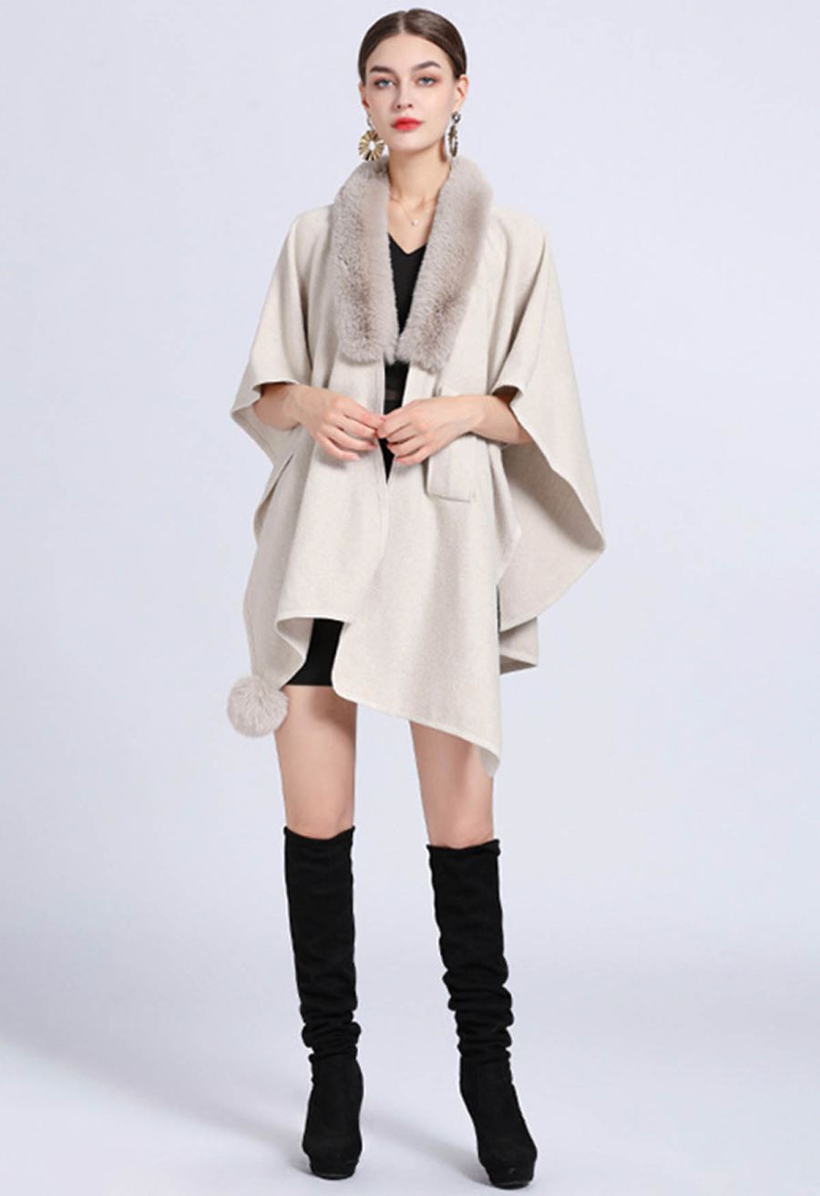 Faux Fur Collar Reversible Poncho in Ivory