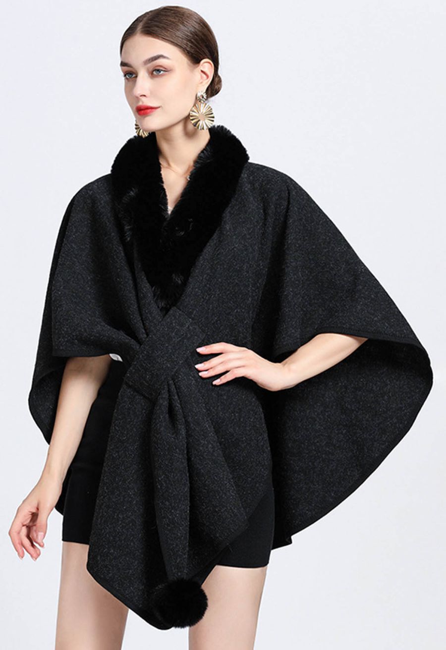 Faux Fur Collar Reversible Poncho in Black