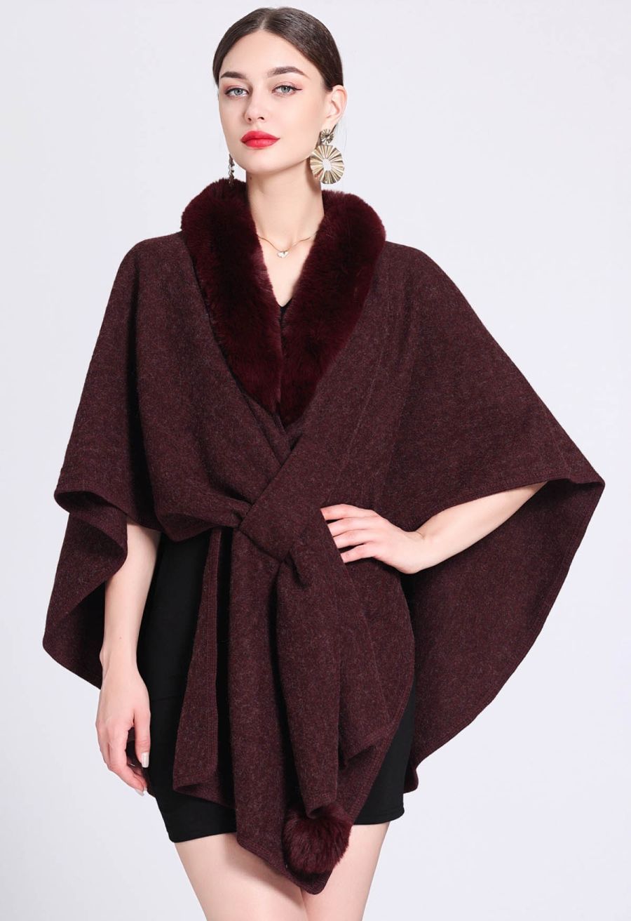 Faux Fur Collar Reversible Poncho in Burgundy