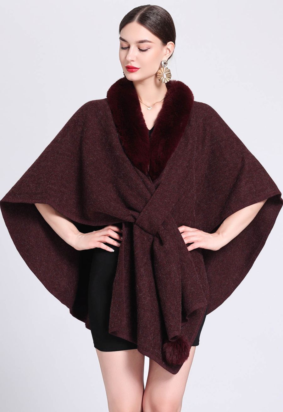 Faux Fur Collar Reversible Poncho in Burgundy