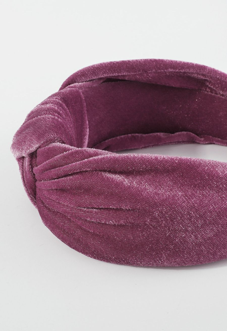 Sleeky Knotted Velvet Headband in Berry