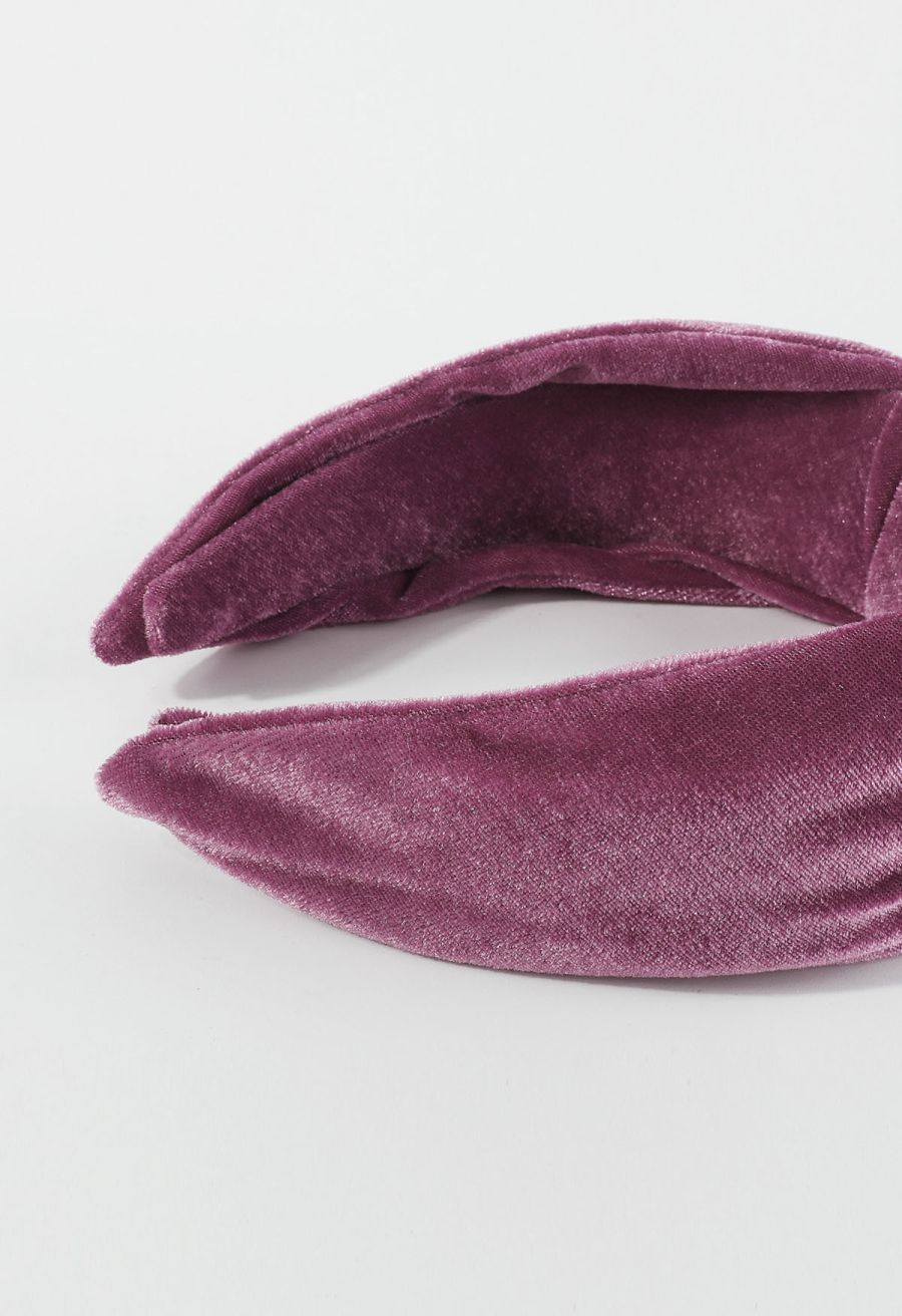 Sleeky Knotted Velvet Headband in Berry