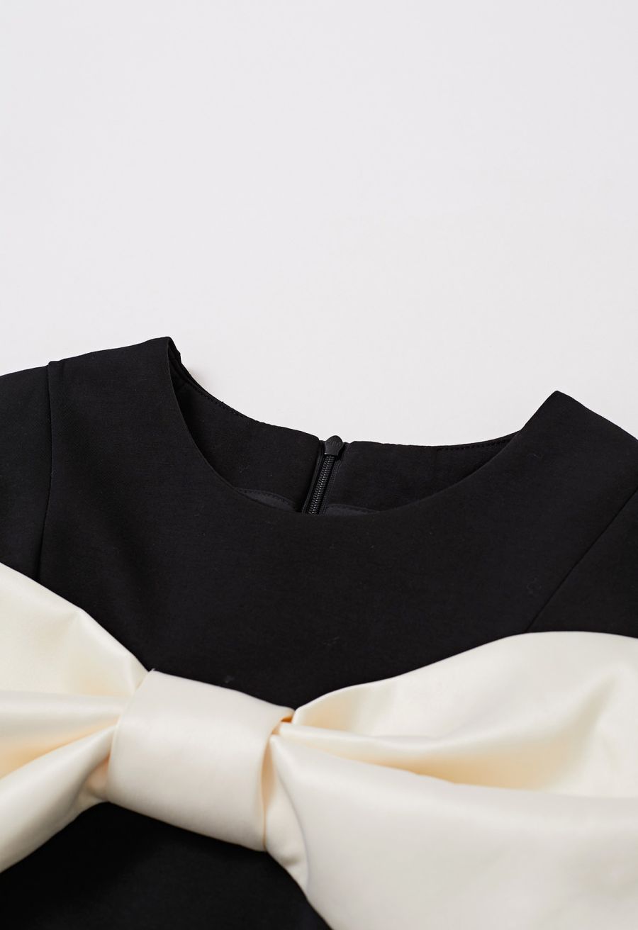 Contrast Big Bow Cold-Shoulder Flare Dress