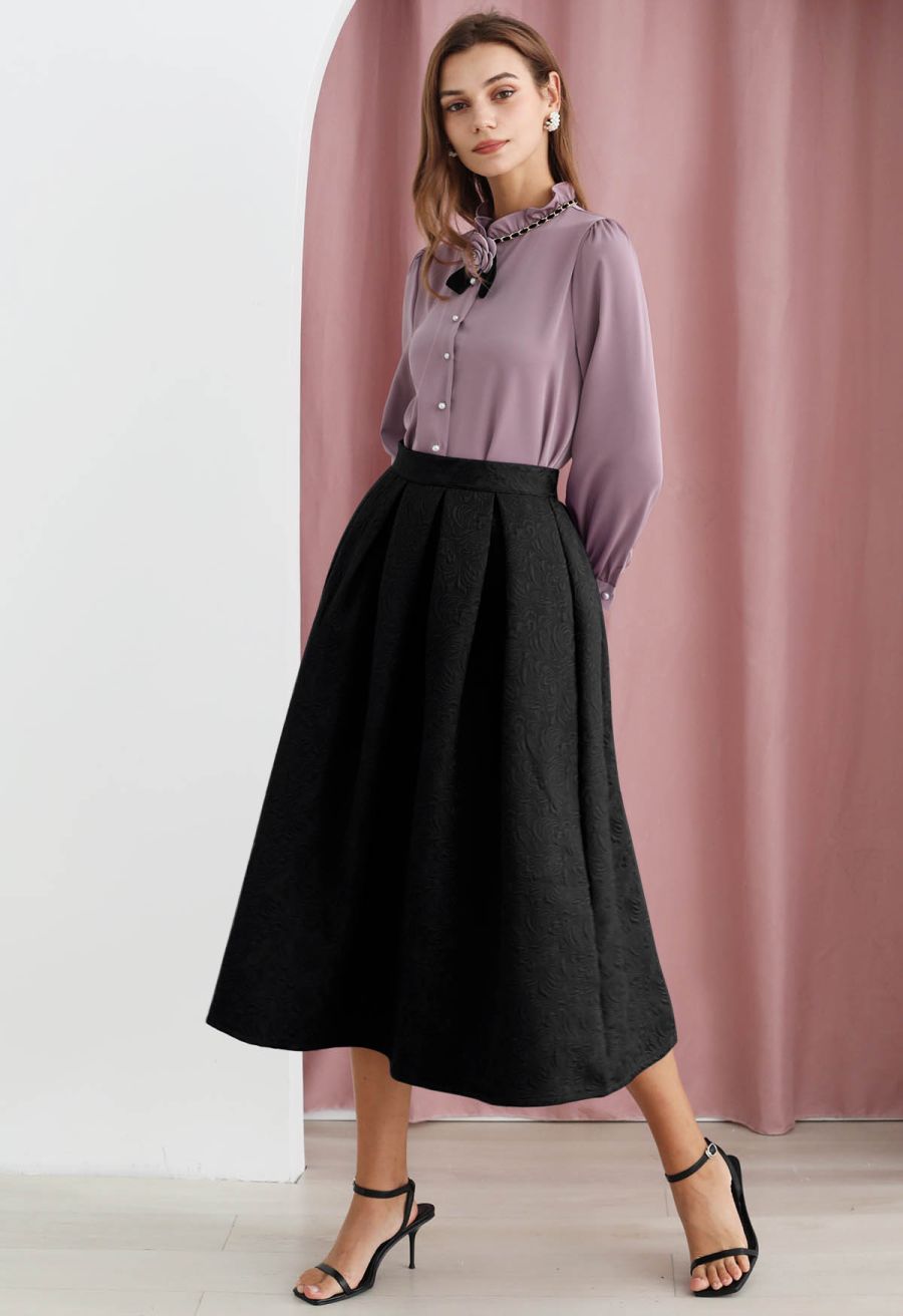 Noble Embossed Floral Jacquard Midi Skirt in Black