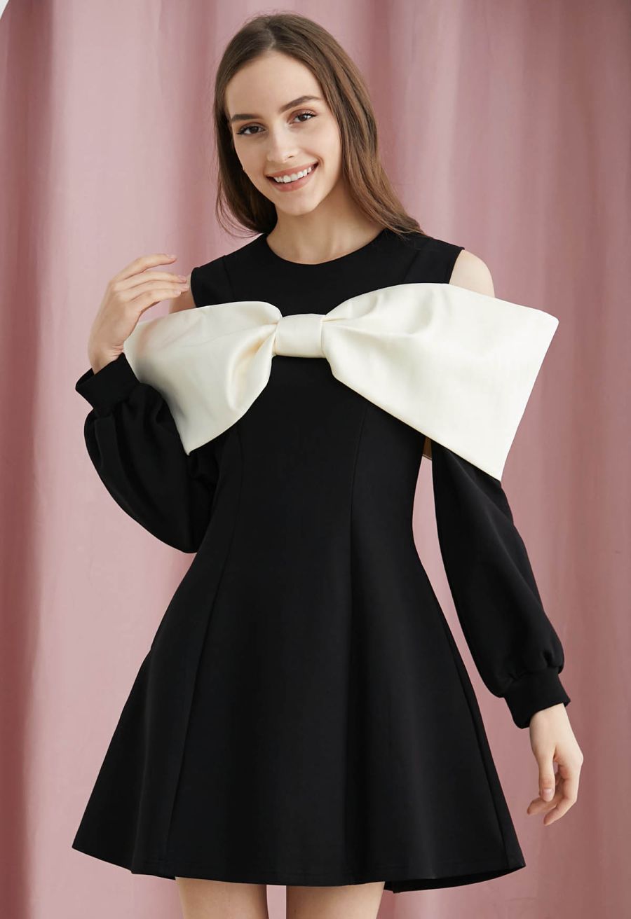 Contrast Big Bow Cold-Shoulder Flare Dress