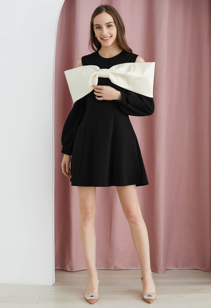 Contrast Big Bow Cold-Shoulder Flare Dress