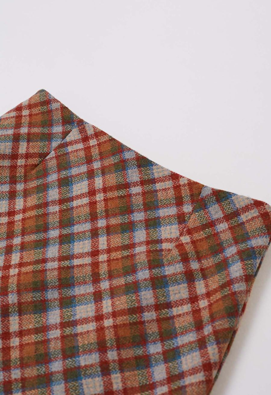 Retro Plaid Wool-Blend Mini Bud Skirt in Red