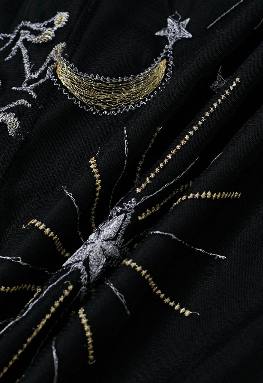 Mysterious Night Moon and Star Embroidered Mesh Tulle Skirt in Black