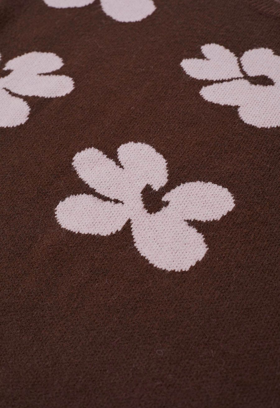 Contrast Flower Pattern Knit Sweater in Brown