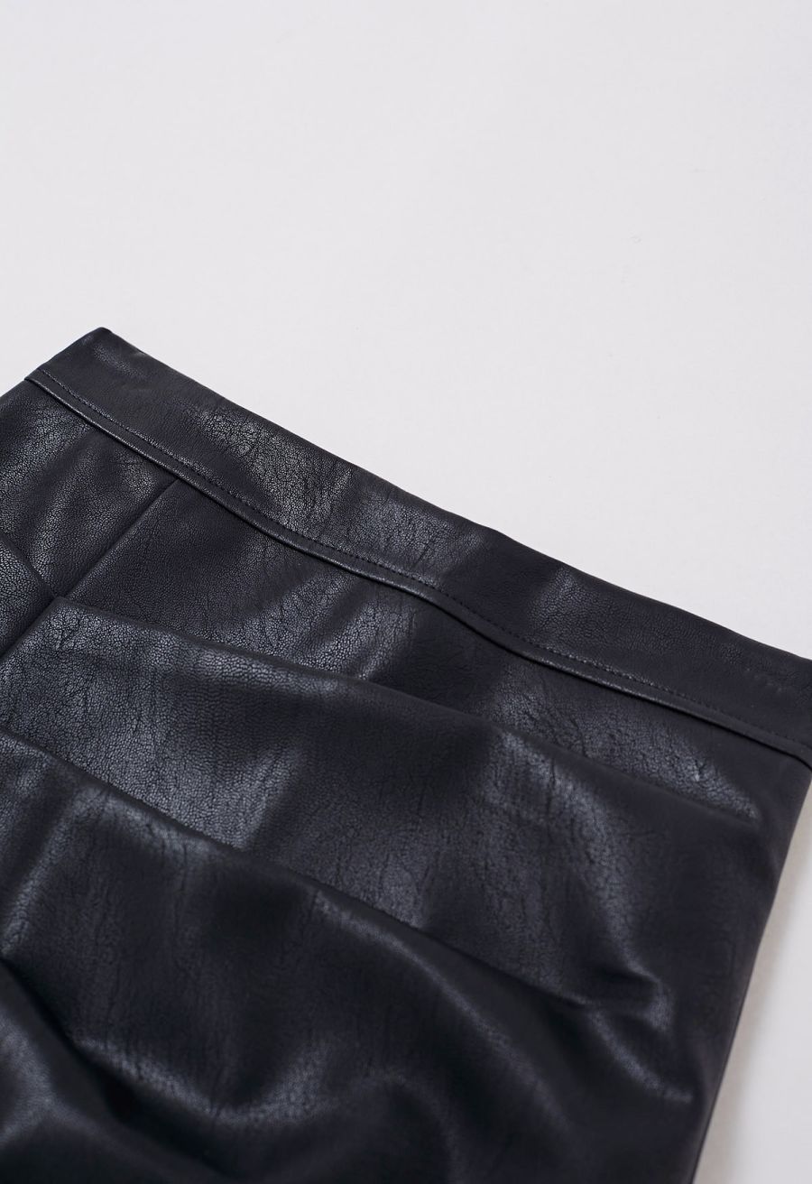 Faux Leather Pleat Detail Mini Skirt in Black
