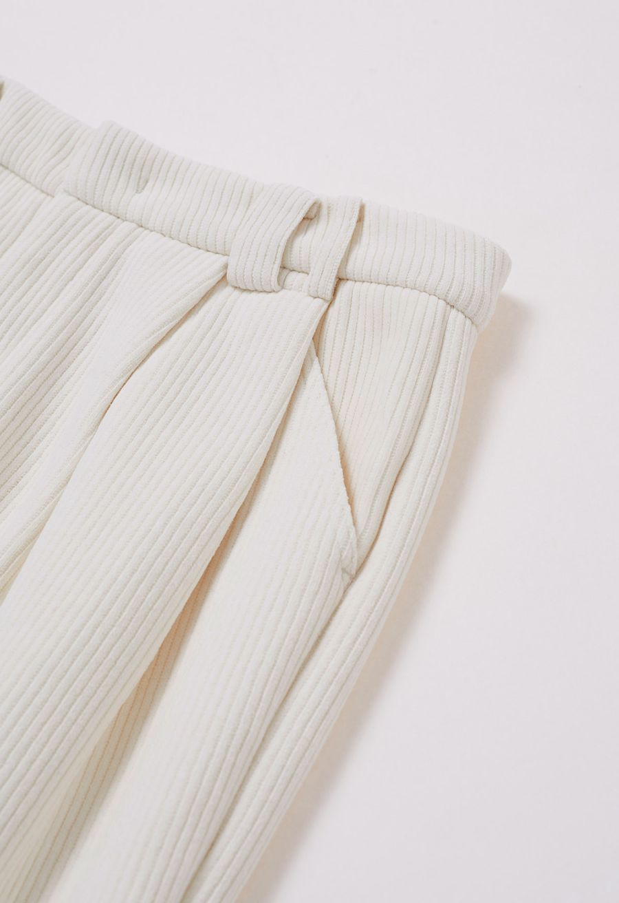 Fleece-Lined Corduroy Belted Straight-Leg Pants in White