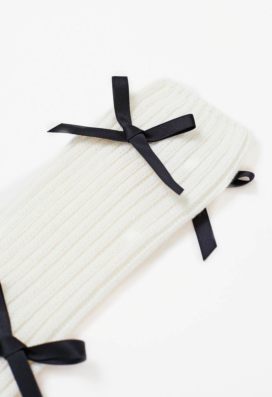 Bowknot Decor Knit Leg Warmers in White