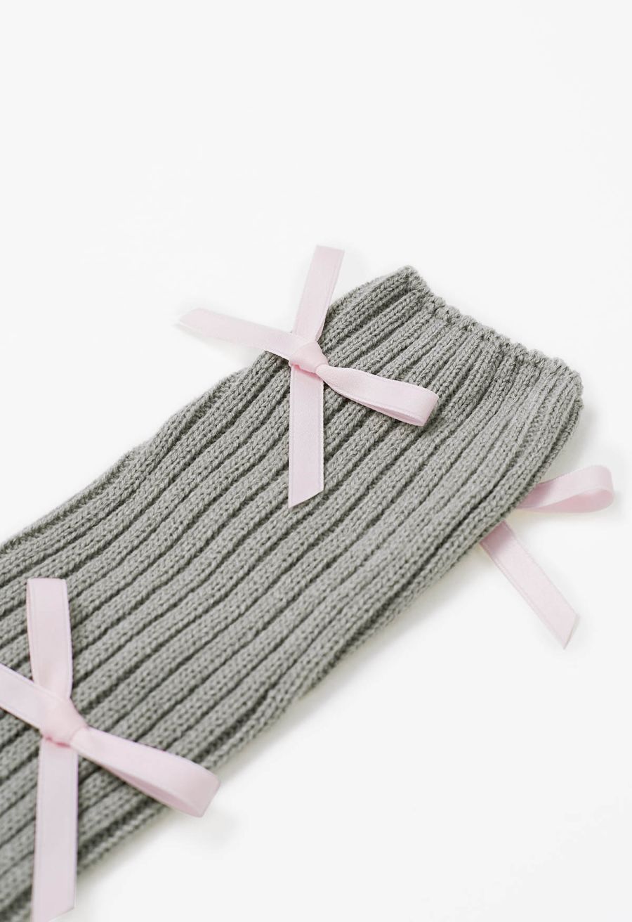 Bowknot Decor Knit Leg Warmers in Grey