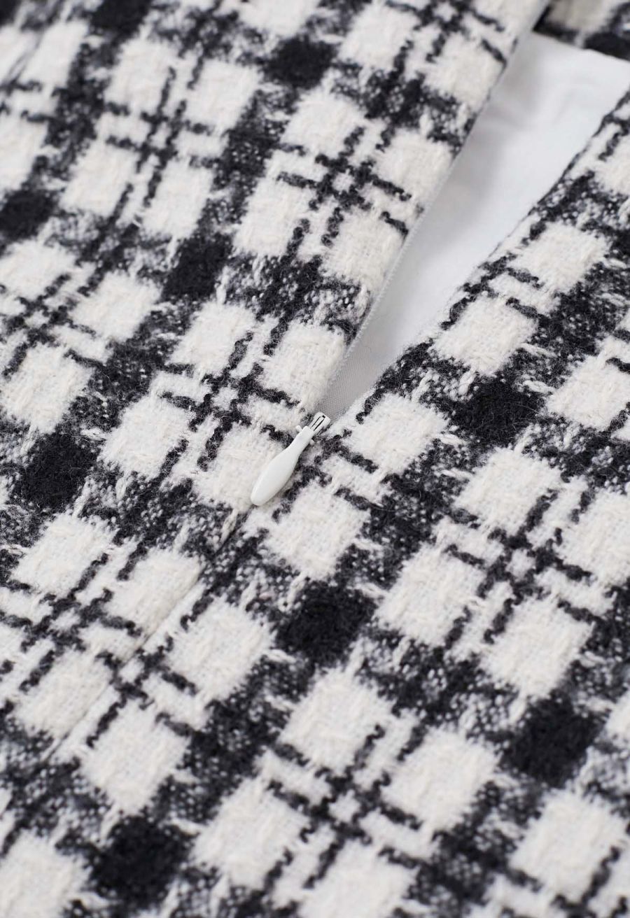 Patch Pocket Plaid Tweed Flap Skirt in Black