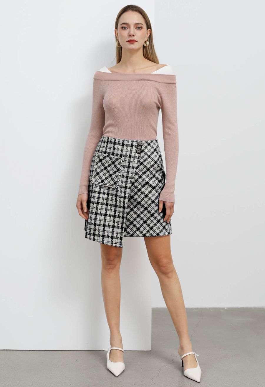 Patch Pocket Plaid Tweed Flap Skirt in Black