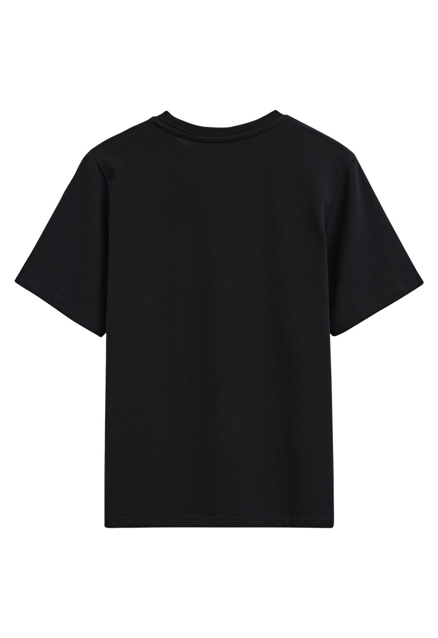 Cute Embroidered Heart Pattern T-Shirt in Black