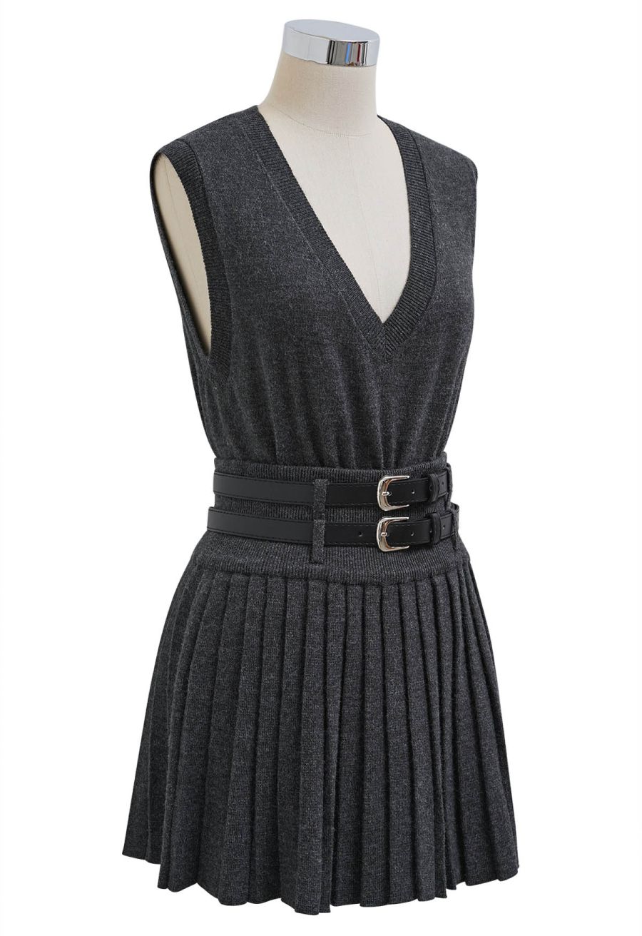 V-Neck Sleeveless Knit Top and Pleated Skirt Set in Smoke