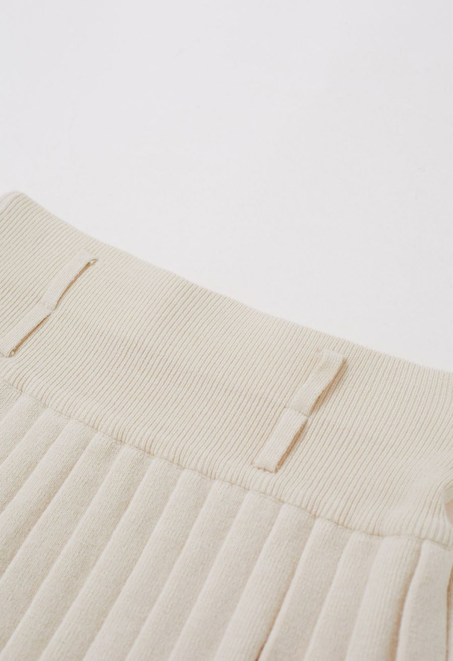 V-Neck Sleeveless Knit Top and Pleated Skirt Set in Cream