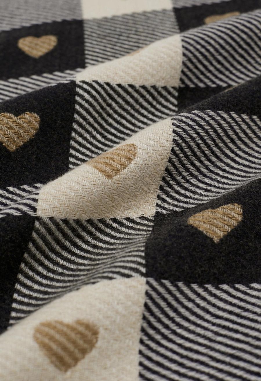 Lovely Heart Check Print Scarf in Black