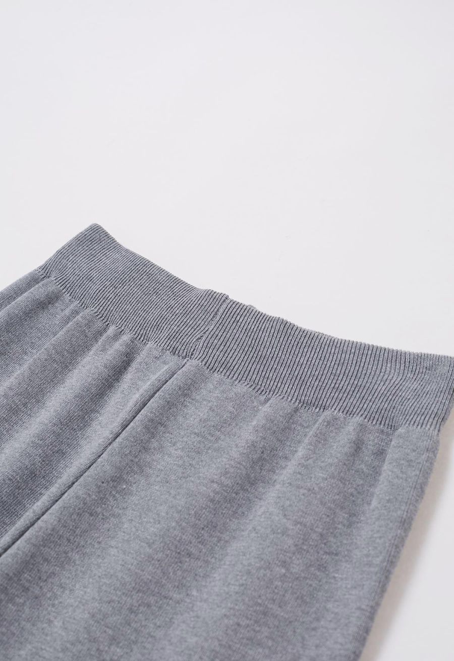 Abstract Print Buttoned Knit Cardigan and Pants Set in Grey