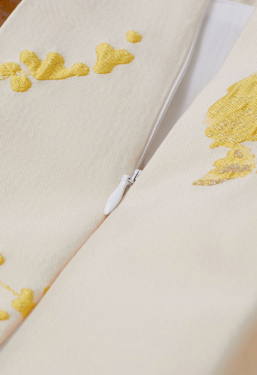 Ebullient Peony Jacquard Pleated Midi Skirt in Yellow