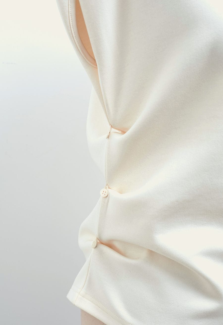 Buttoned Ruched Sleeveless Top in Ivory