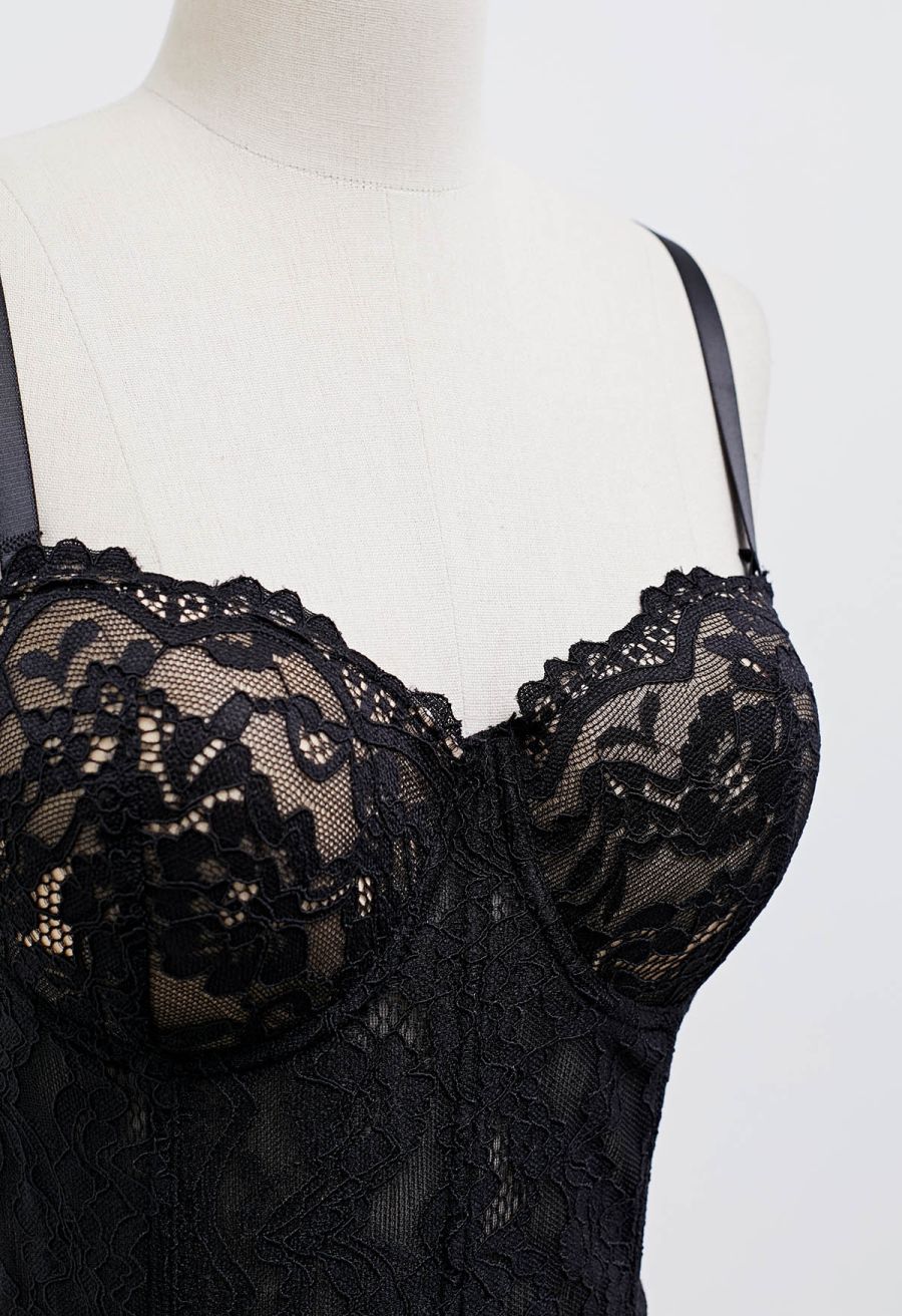 Floral Lace Bustier Crop Top in Black
