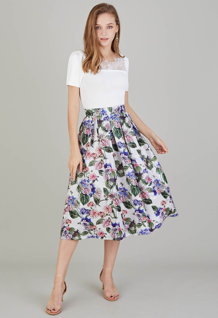 Watercolor Hydrangea Jacquard Pleated Midi Skirt