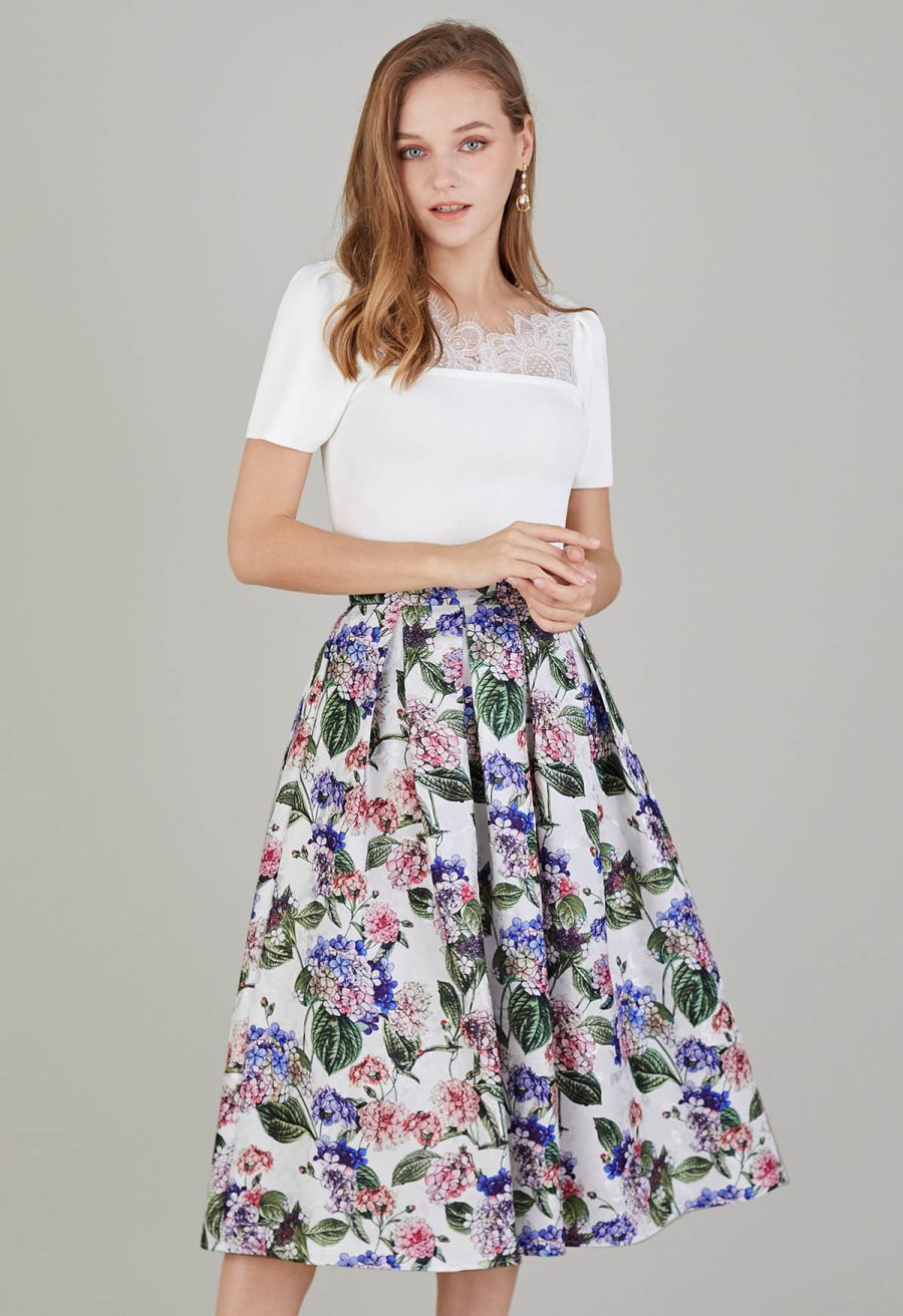 Watercolor Hydrangea Jacquard Pleated Midi Skirt