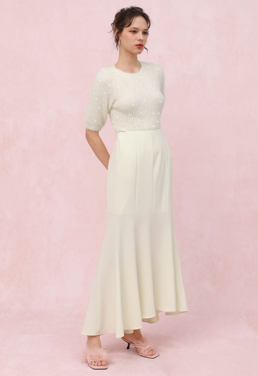 Seam Detailing Mermaid Maxi Skirt in Cream