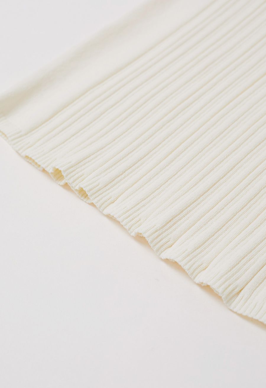 Choker Neck Ruched Cap Sleeves Knit Top in Cream