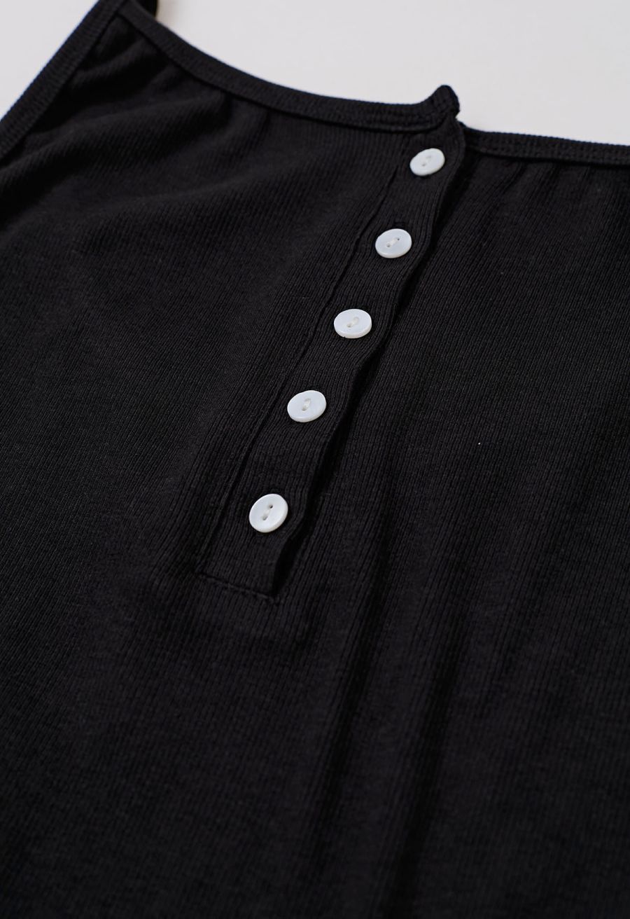 Simplicity Front Buttoned Cami Top in Black