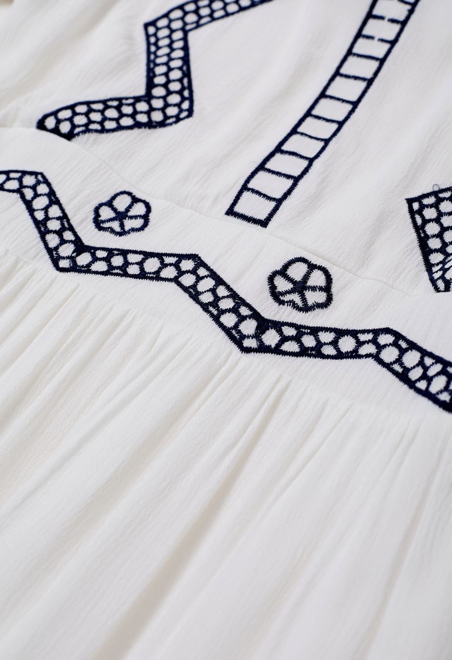 Geometric Embroidery Tassel String Midi Dress