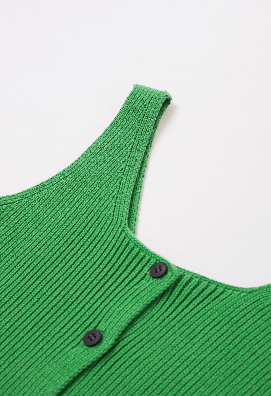 Button Down Sleeveless Knit Crop Top in Green